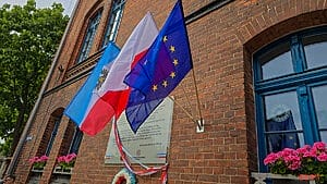 500 lat Reformacji w Ostródzie: nazwanie Ronda Reformacji i odsłonięcie pamiątkowej tablicy 35 500 Lat Reformacji