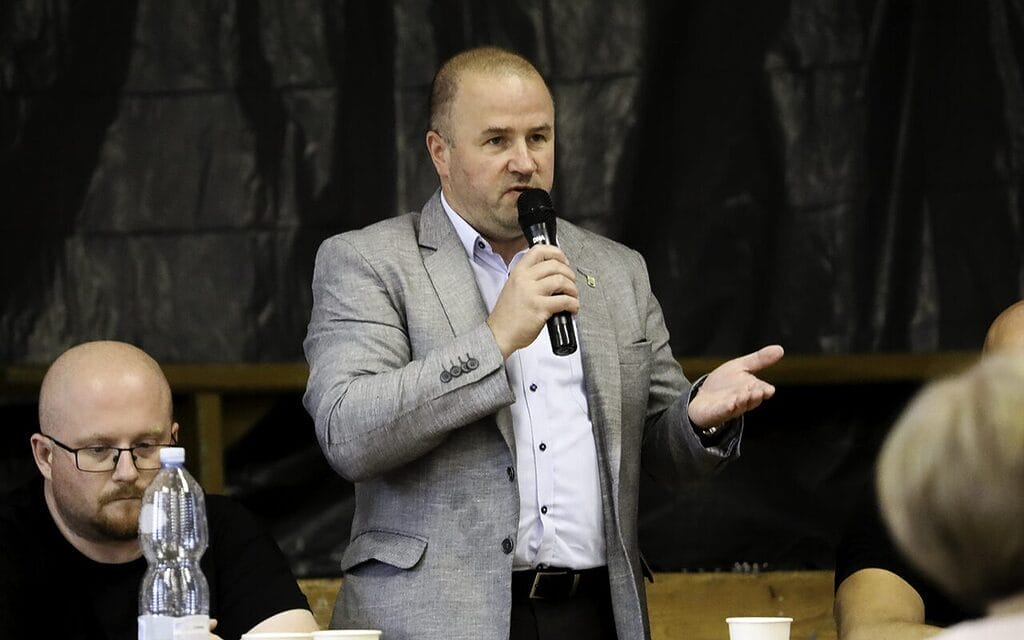 Florczaki kontra ferma kur – mieszkańcy nie chcą 60 tys. kur w turystycznej wsi 5 Florczaki - Wójt Robert Malinowski