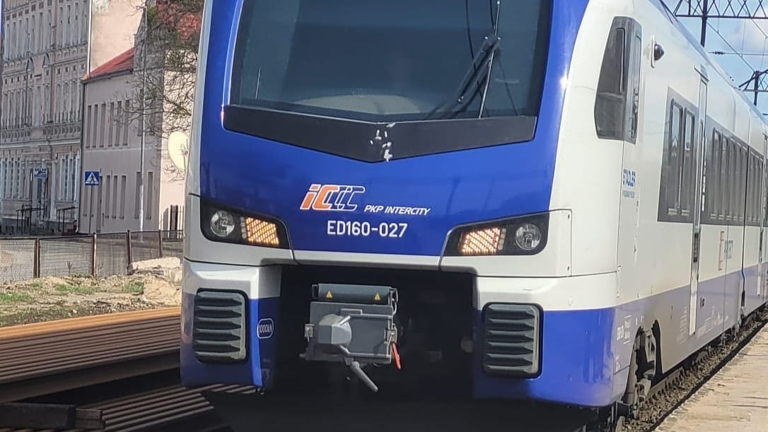 Więcej pociągów pojedzie przez Ostródę. Lepsze połączenia kolejowe z Olsztynem i Poznaniem! 1 Ostróda Zyska Dodatkowe Połączenia Kolejowe Z Poznaniem, Olsztynem, Toruniem Czy Gnieznem.