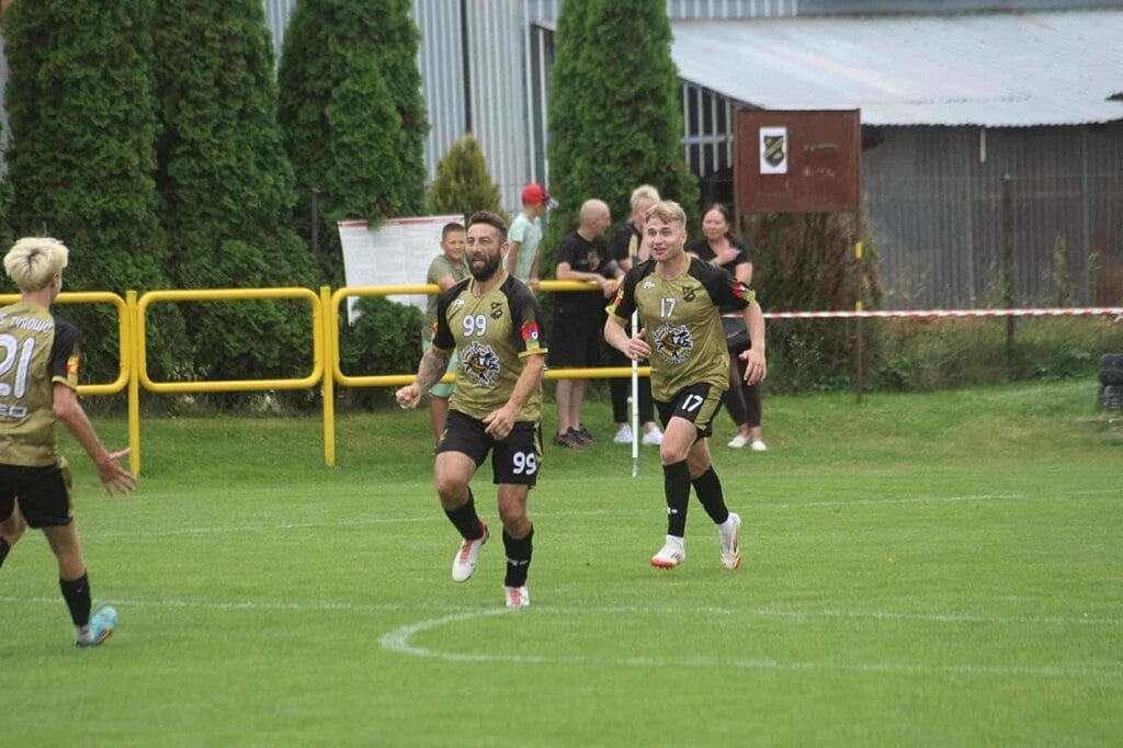 Co Się Dzieje Z Huraganem Morąg?