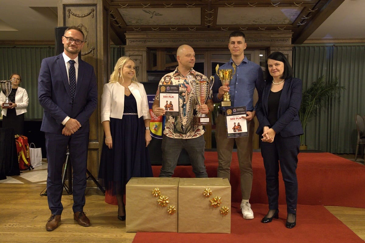 Ratownicy Medyczni Na Brązowy Medal! Łukasz Chyliński I Aleksander Strózik Na Pudle Mistrzostw Polski