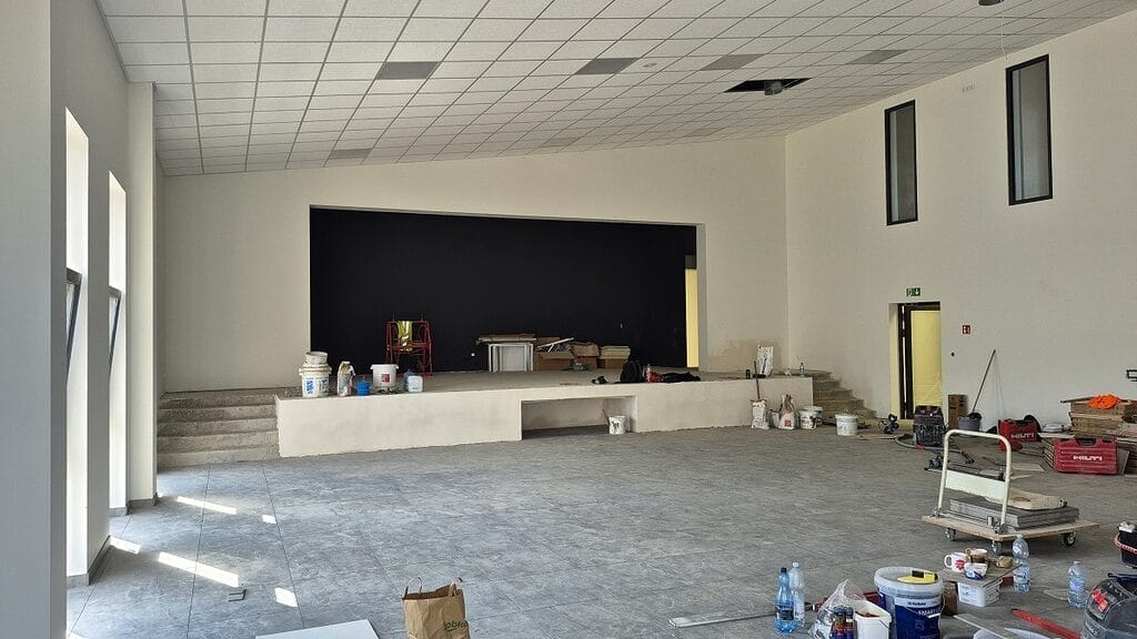 Gmina Ostróda: Ostatnie Prace W Samborowie. Niebawem Otwarcie Domu Kultury!