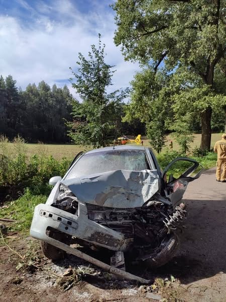 Tragedia W Gminie Lubawa. Nie Żyje Młody Kierowca