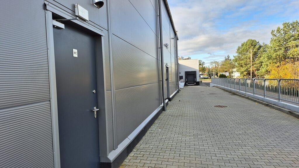 Toaleta Z Nazwy Publiczna - Jak Skorzystać W Port A-Centrum W Ostródzie!?