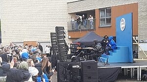 Sobel Zagrał W Ostródzie. Fani Docenili Jego Spontaniczny Koncert!