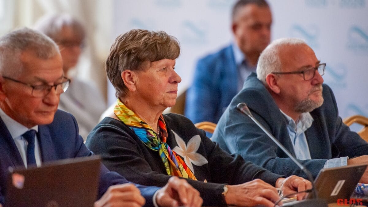 Komisja Rewizyjna — Anna Monist