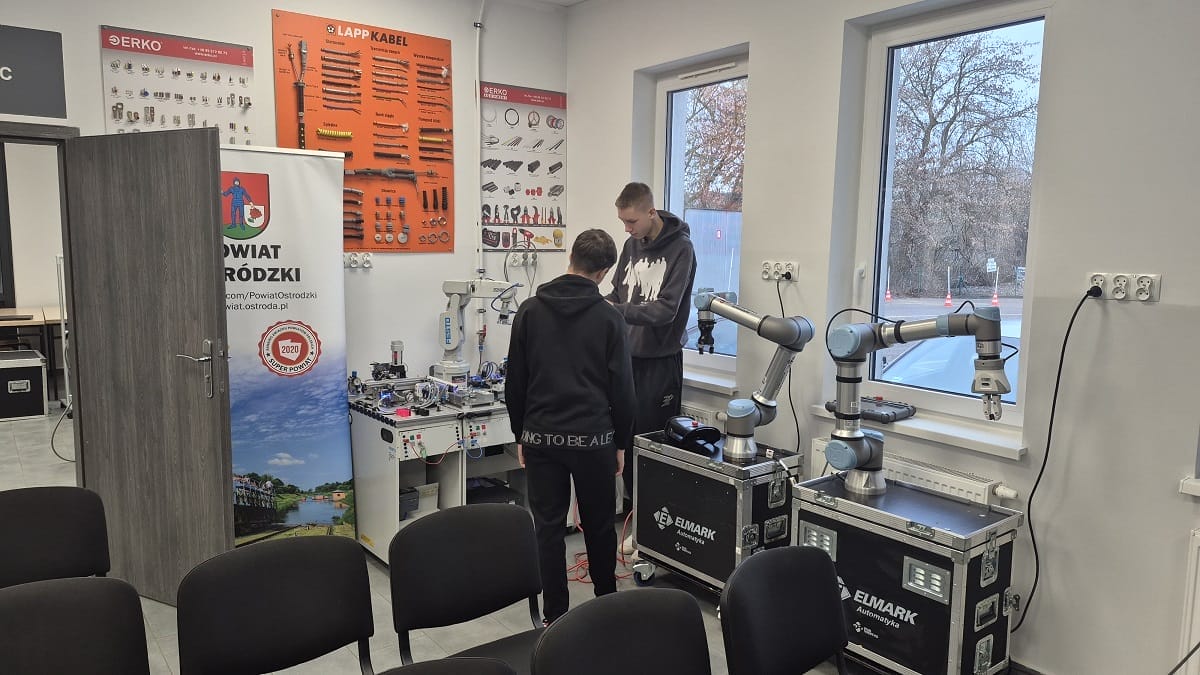 Rolnik W Ostródzie Ma Nowoczesne Coboty