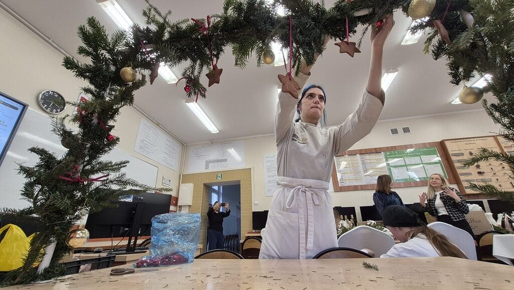 Lorek Z Programu Masterchef Oceniał Pierogi W Ostródzie.
