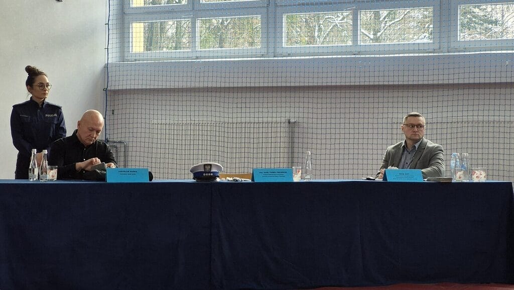 Debata Młodego Kierowcy W Ekonomiku - &Quot;Nie Każdy Musi Mieć Prawo Jazdy&Quot;