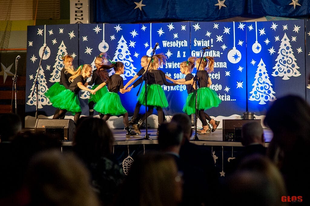 „Dziękuję za tę wspólnotę” – Wigilia Trzech Samorządów w Ostródzie 39 Wigilia Trzech Samorzadow 2025 12 18 117